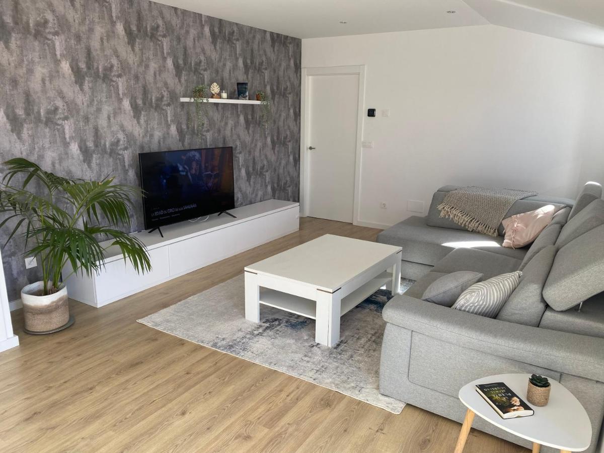 Atico Noa Con Terraza Y Parking Appartement Comarca de Comarca de Pontevedra Buitenkant foto