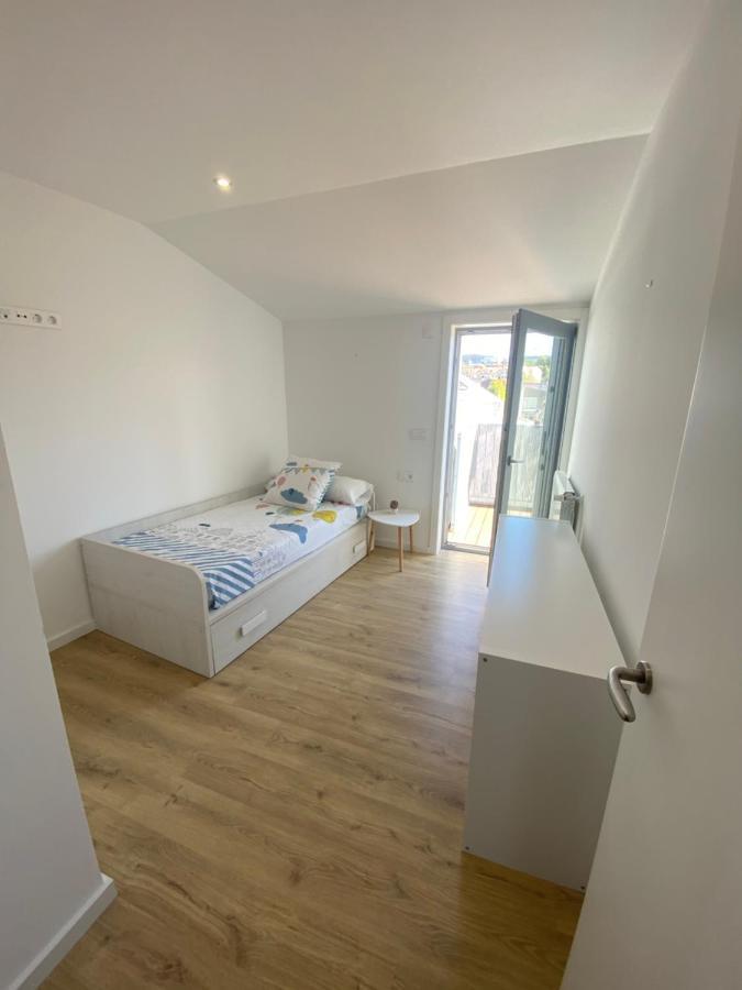 Atico Noa Con Terraza Y Parking Appartement Comarca de Comarca de Pontevedra Buitenkant foto